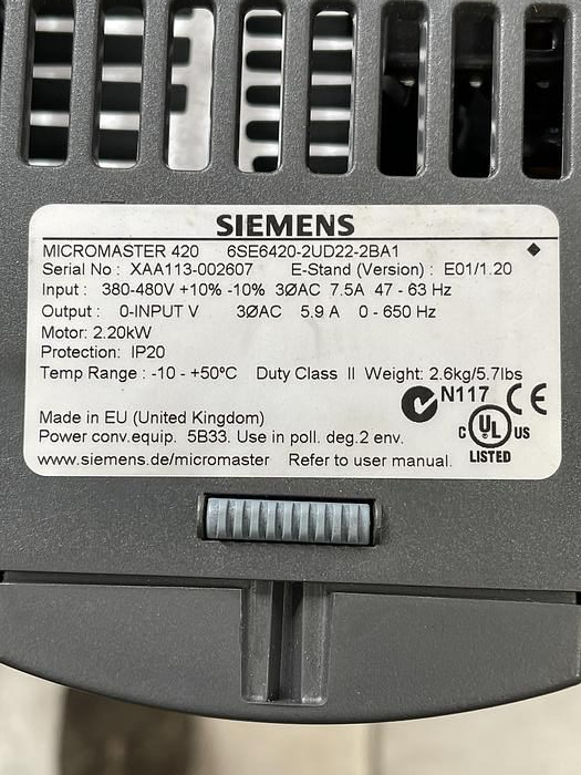 SIEMENS MICROMASTER 420 6SE6420-2UD22-2BA1 AC VFD DRIVE 2.2 KW - AC VFD DRIVES